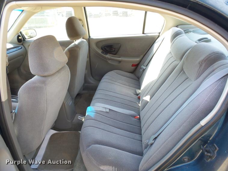 image for item L4360 2002 Chevrolet Malibu