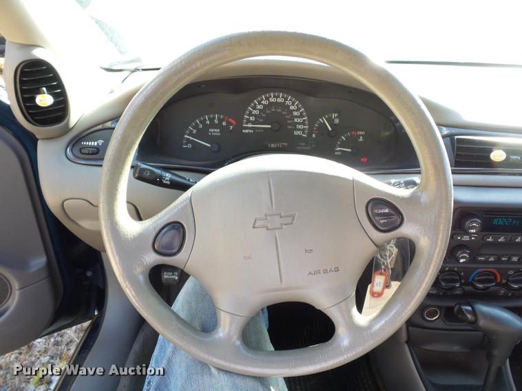 image for item L4360 2002 Chevrolet Malibu