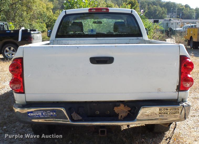 image for item L4361 2007 Dodge Ram 2500 Quad Cab pickup truck