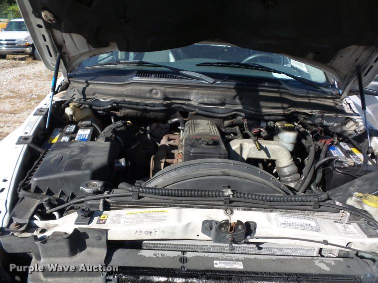 image for item L4361 2007 Dodge Ram 2500 Quad Cab pickup truck