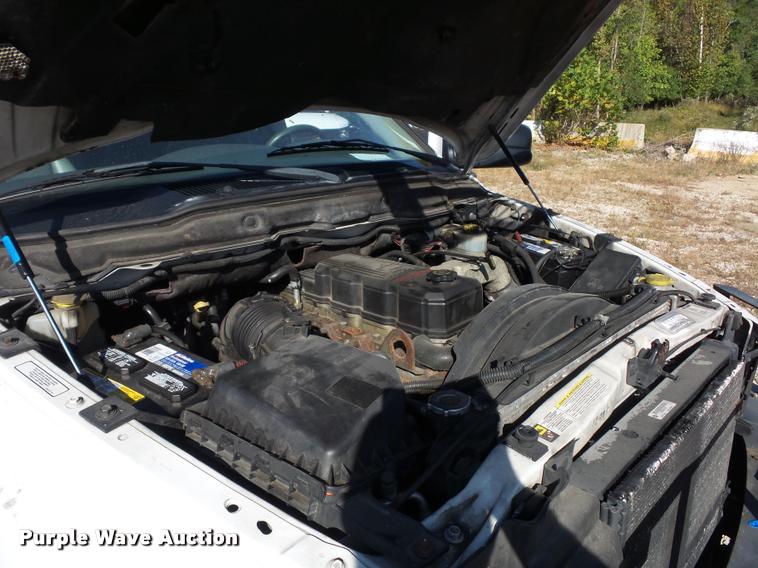 image for item L4361 2007 Dodge Ram 2500 Quad Cab pickup truck