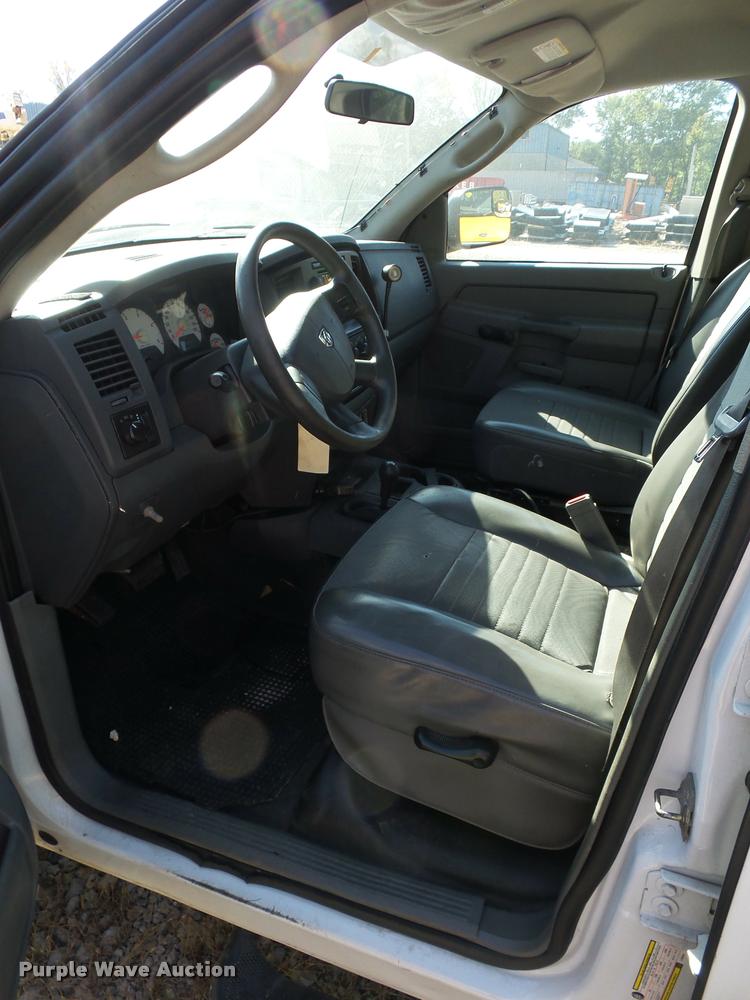 image for item L4361 2007 Dodge Ram 2500 Quad Cab pickup truck