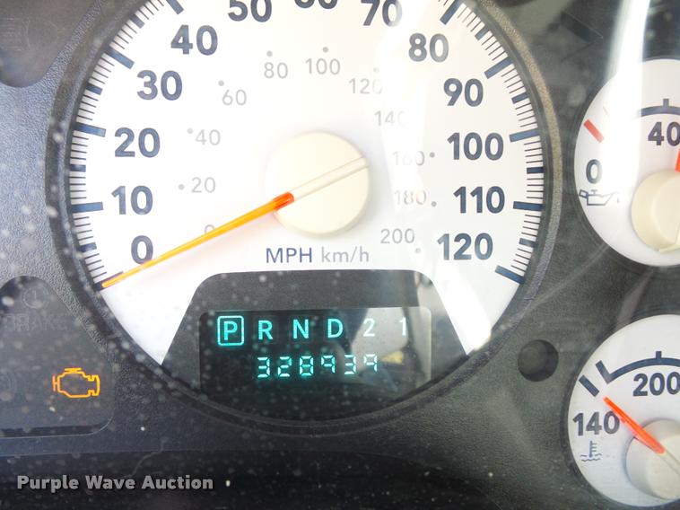 image for item L4361 2007 Dodge Ram 2500 Quad Cab pickup truck