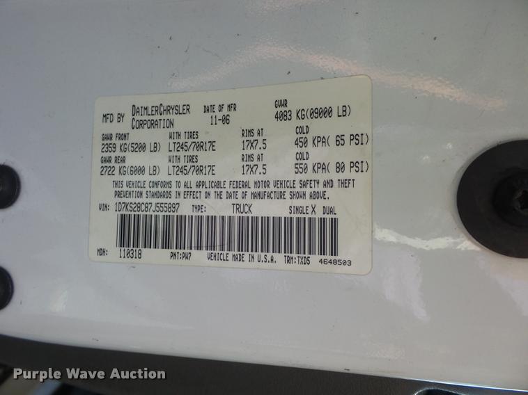 image for item L4361 2007 Dodge Ram 2500 Quad Cab pickup truck