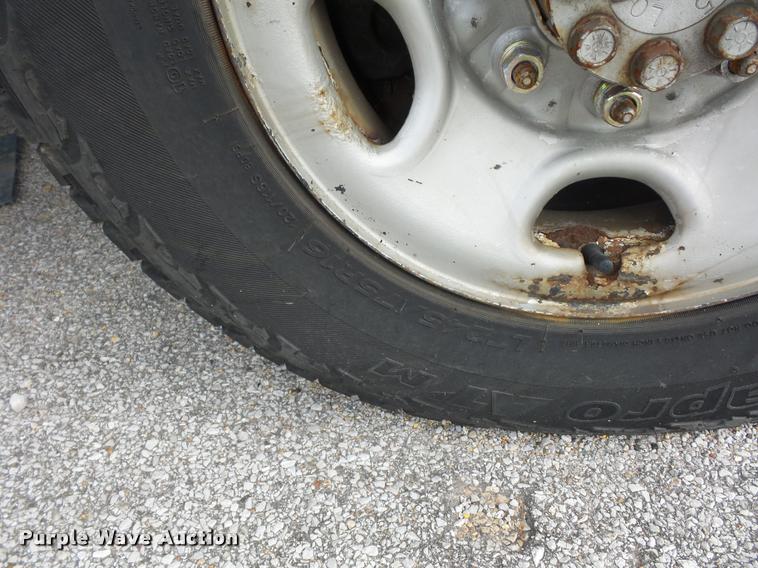 image for item L4366 2007 Chevrolet Silverado 2500 Ext. Cab pickup truck