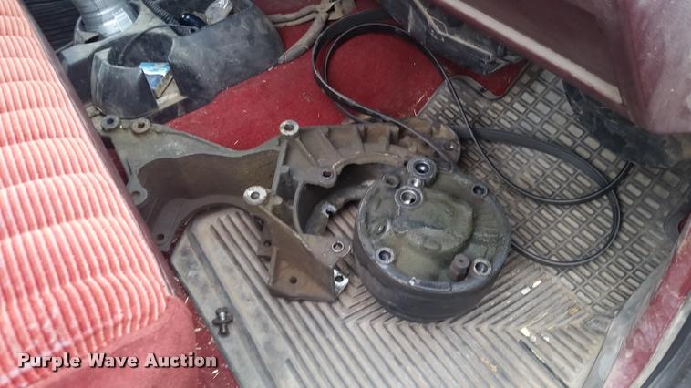 image for item L4415 1991 Chevrolet 2500 Ext. Cab pickup truck