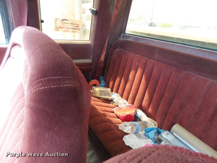 image for item L4415 1991 Chevrolet 2500 Ext. Cab pickup truck