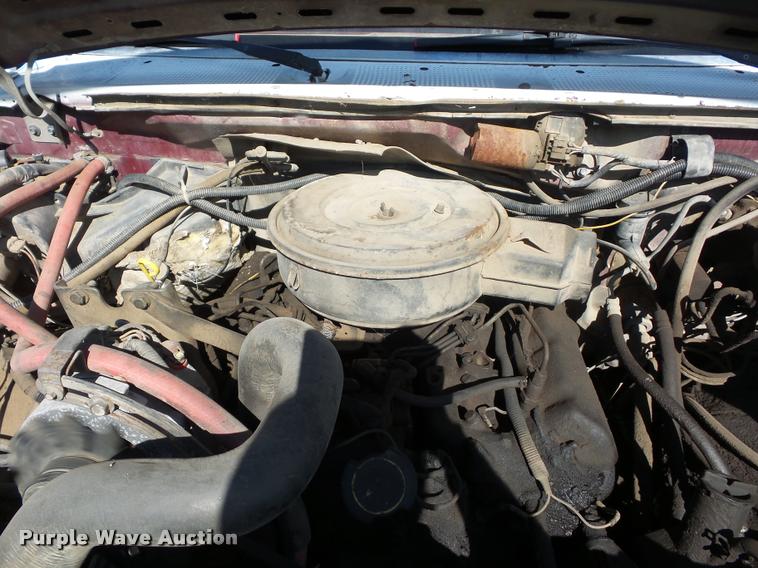 image for item L4418 1991 Ford F450 Super Duty dump truck