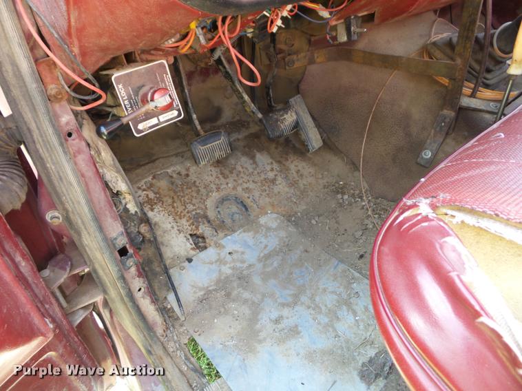 image for item L4418 1991 Ford F450 Super Duty dump truck