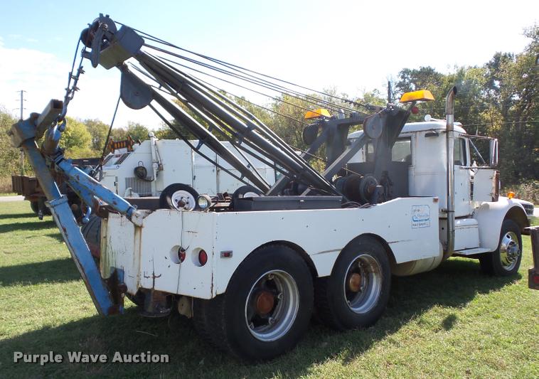 image for item L4420 1965 Autocar tow truck