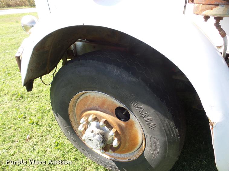 image for item L4420 1965 Autocar tow truck