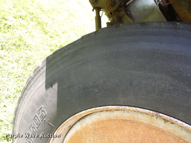 image for item L4420 1965 Autocar tow truck