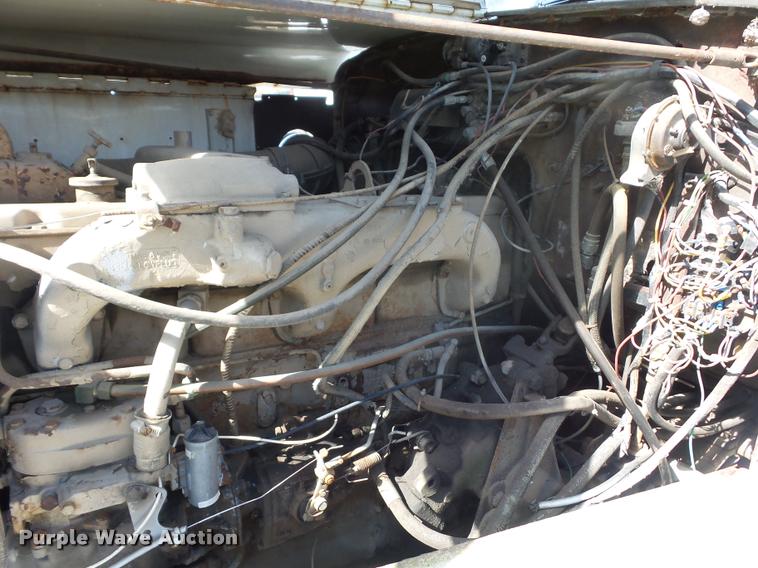 image for item L4420 1965 Autocar tow truck