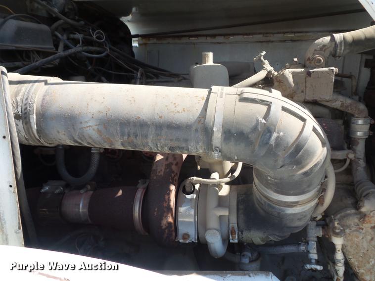 image for item L4420 1965 Autocar tow truck