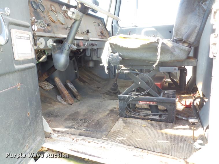 image for item L4420 1965 Autocar tow truck