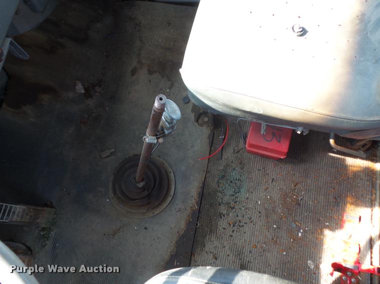 image for item L4420 1965 Autocar tow truck