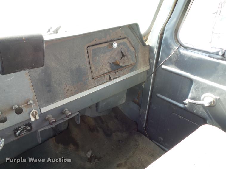 image for item L4420 1965 Autocar tow truck