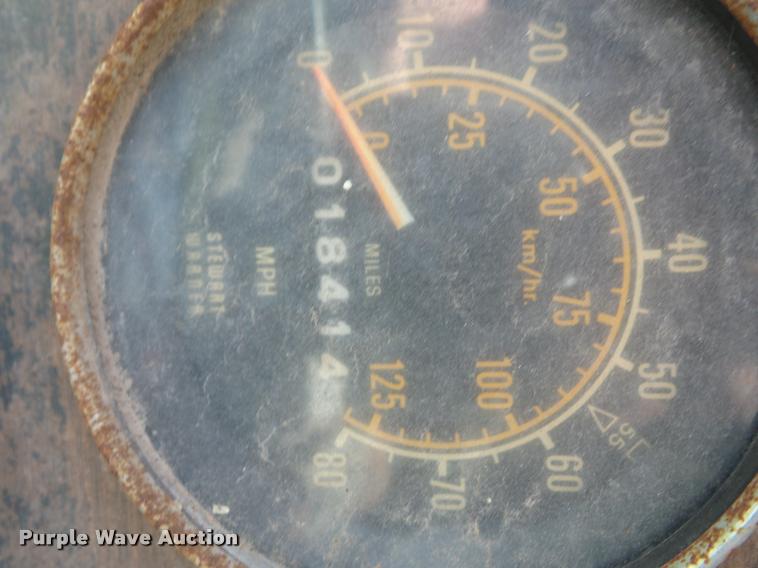 image for item L4420 1965 Autocar tow truck