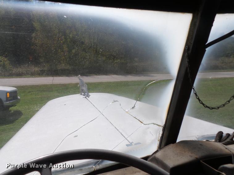 image for item L4420 1965 Autocar tow truck