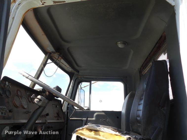 image for item L4420 1965 Autocar tow truck