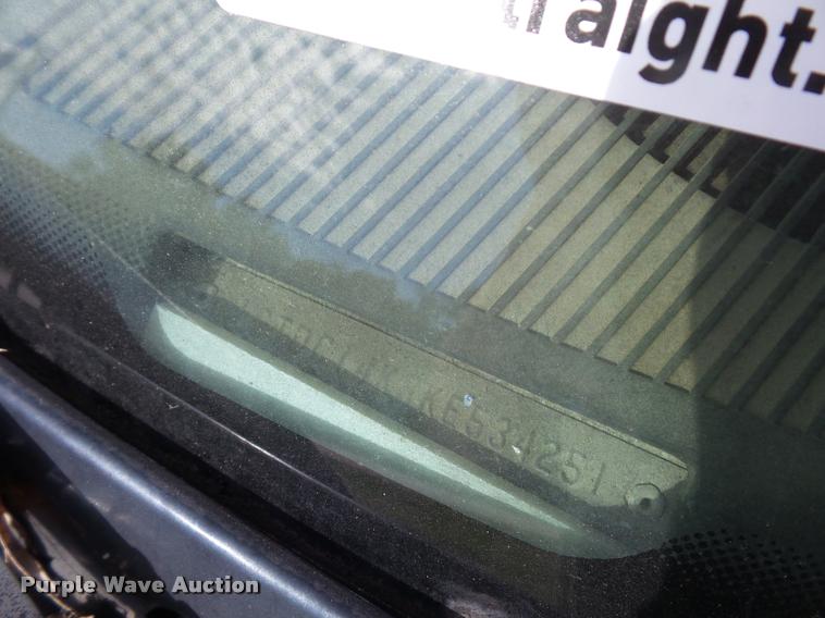 image for item L4422 1989 GMC Sierra 1500 pickup truck