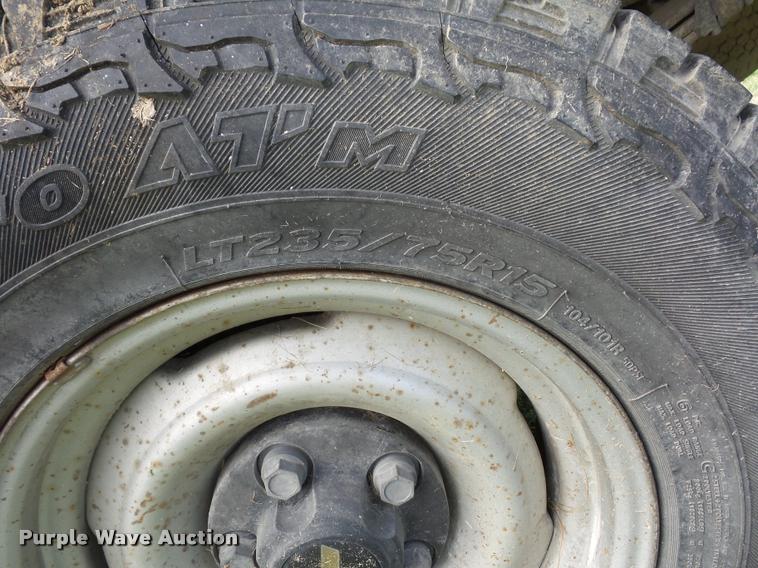 image for item L4428 1990 Chevrolet 1500 pickup truck