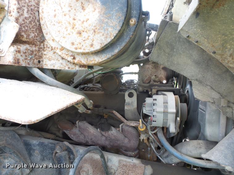 image for item L4429 1988 Ford L8000 dump truck