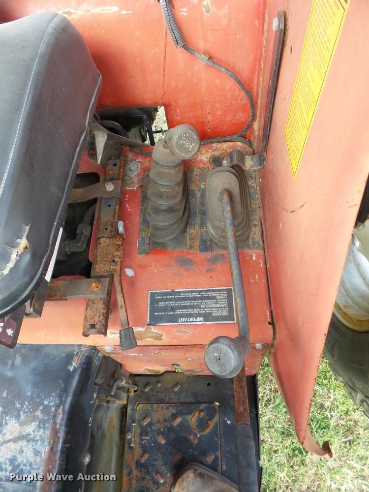 image for item L4430 1988 Case IH 685 tractor