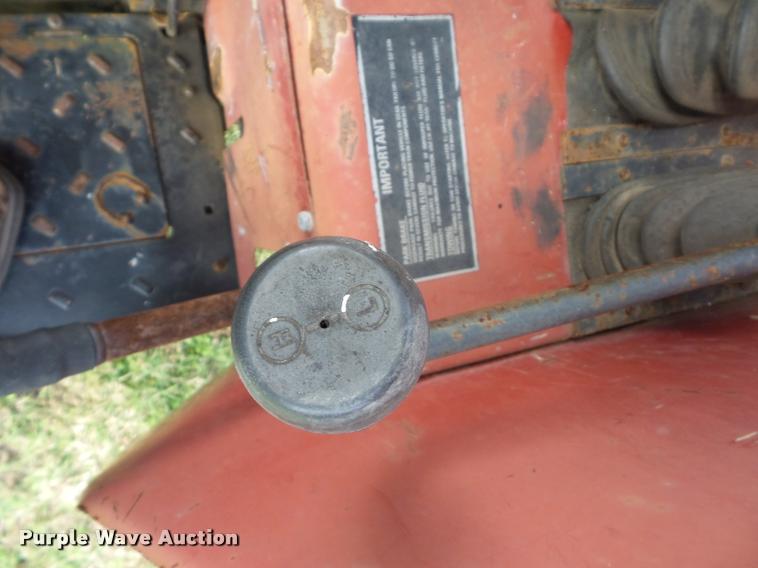 image for item L4430 1988 Case IH 685 tractor