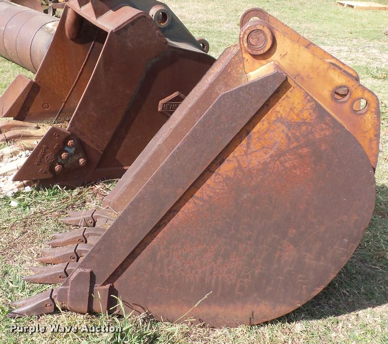 image for item L4438 Excavator bucket