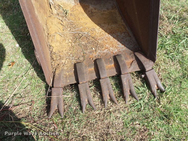 image for item L4438 Excavator bucket