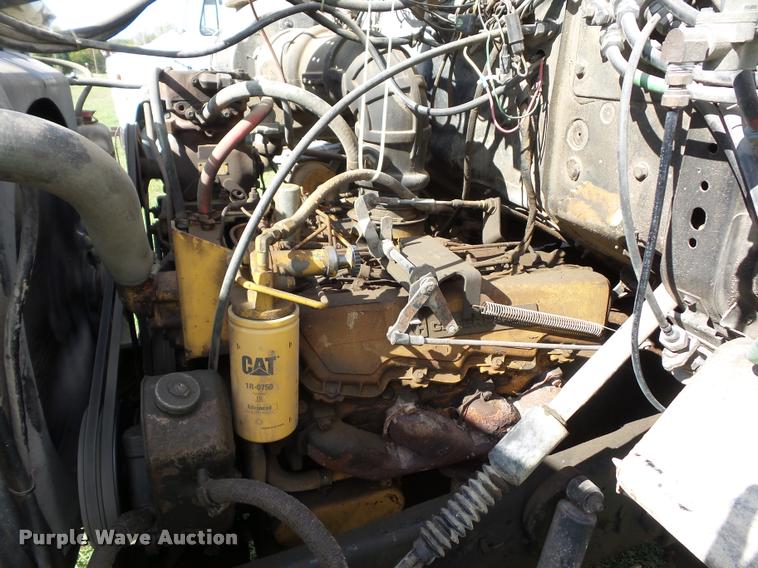 image for item L4440 1985 Ford 8000 dump truck