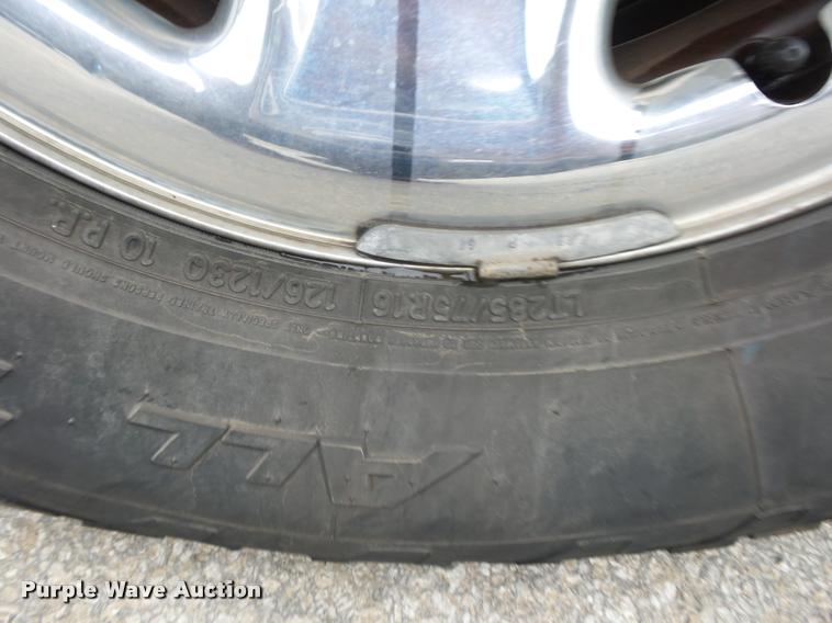 image for item L4452 2008 GMC Sierra 2500HD Ext. Cab pickup truck