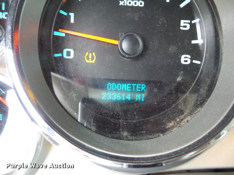 image for item L4452 2008 GMC Sierra 2500HD Ext. Cab pickup truck