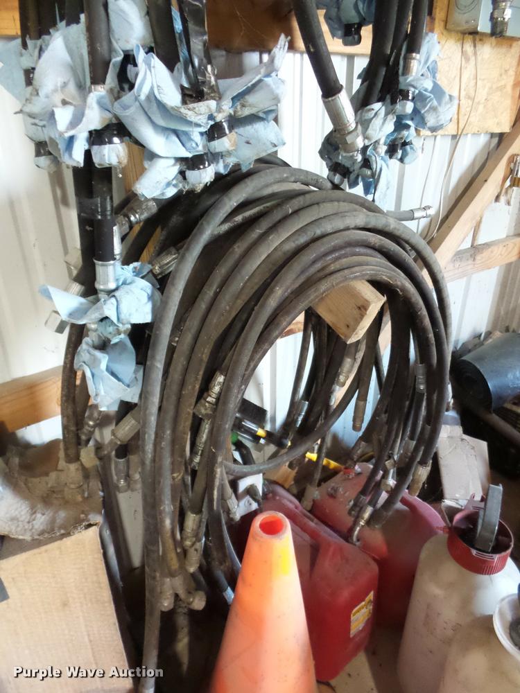 image for item L4456 Hydraulic hoses