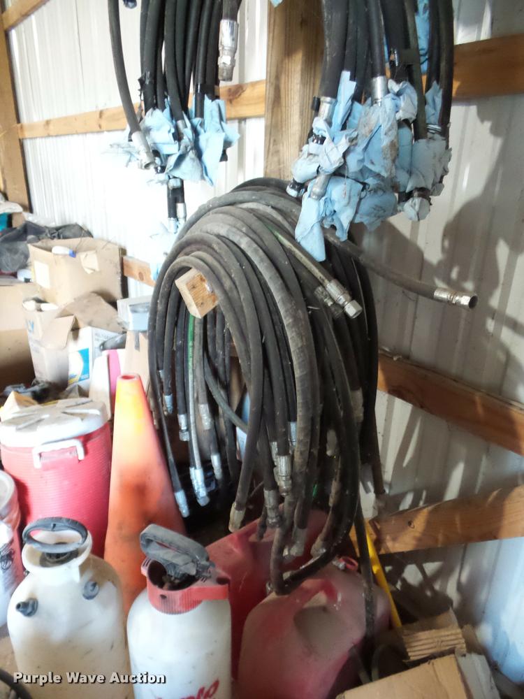 image for item L4456 Hydraulic hoses