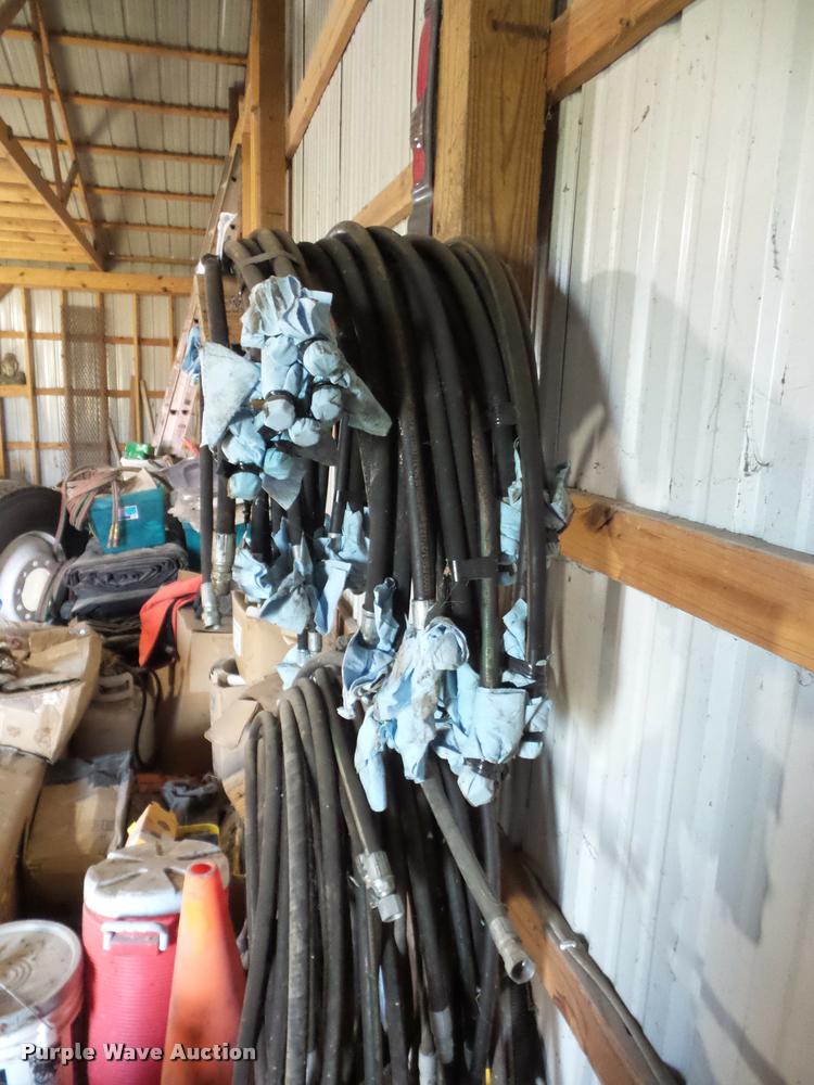 image for item L4456 Hydraulic hoses