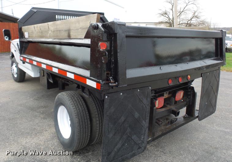 image for item L4458 1997 Ford F450 Super Duty dump truck