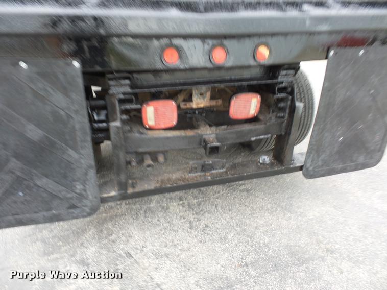 image for item L4458 1997 Ford F450 Super Duty dump truck