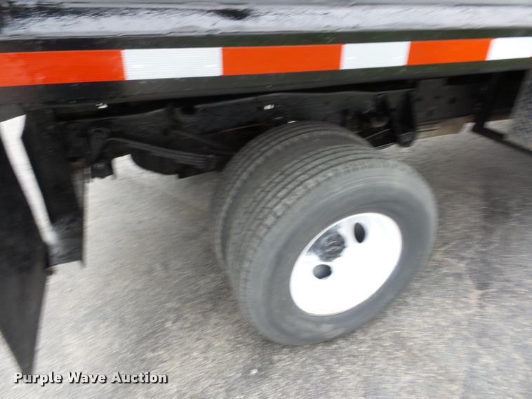 image for item L4458 1997 Ford F450 Super Duty dump truck