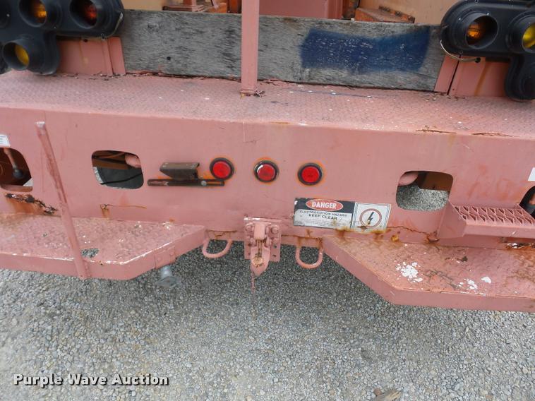 image for item L4461 1997 Ford F800 bucket truck