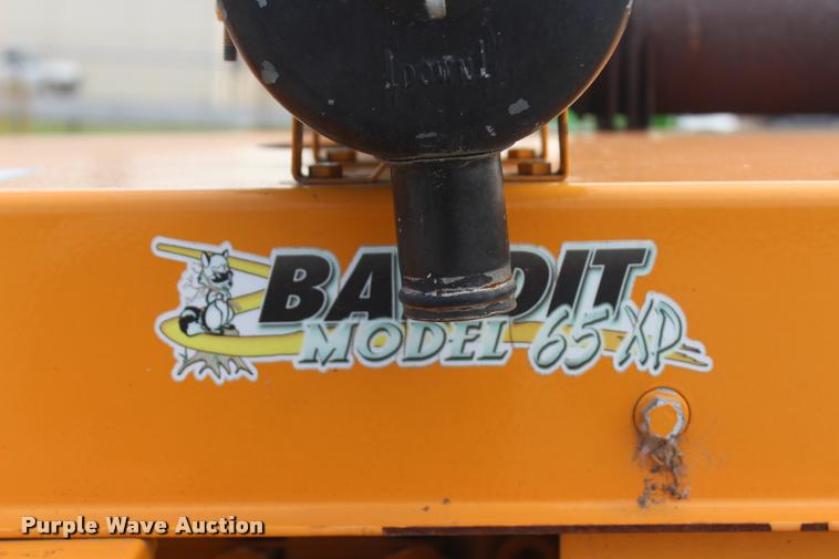 image for item L4850 2009 Bandit 65XP wood chipper