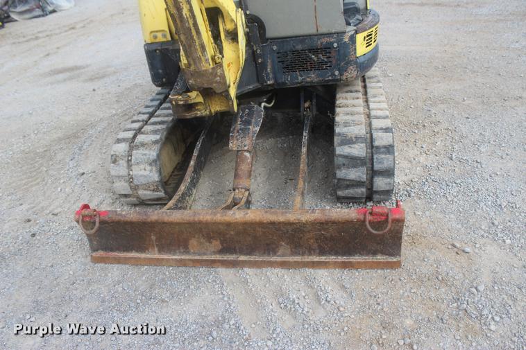 image for item L4851 2008 Yanmar VIO27-5 mini excavator