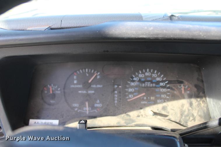 image for item L4867 1996 Dodge Ram 1500 Club Cab pickup truck