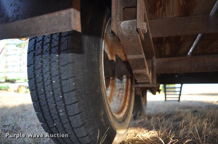 image for item L5006 1996 Spencer utility trailer