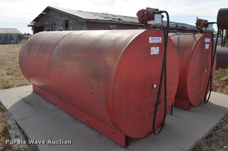 Fuel tank in Julesburg, CO Item L5025 sold Purple Wave