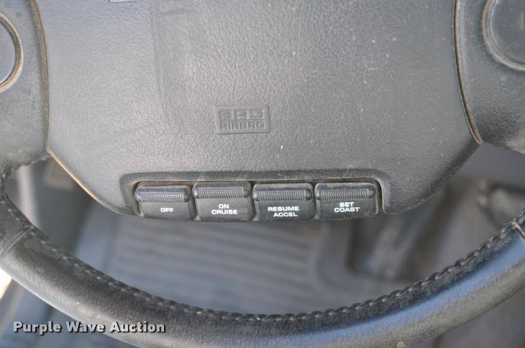 image for item L5030 1994 Dodge Ram 1500 pickup truck