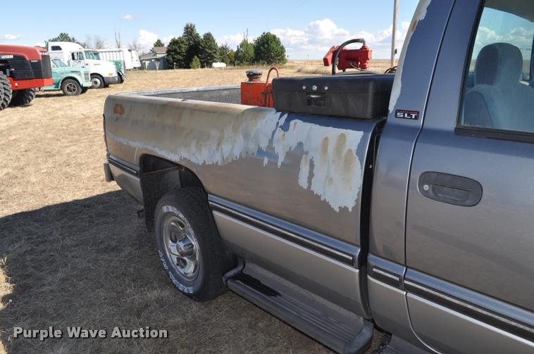 image for item L5030 1994 Dodge Ram 1500 pickup truck