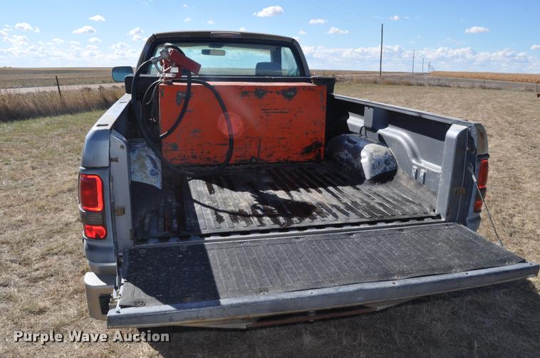 image for item L5030 1994 Dodge Ram 1500 pickup truck