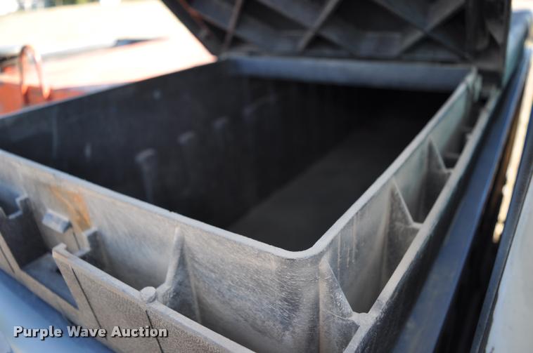 image for item L5030 1994 Dodge Ram 1500 pickup truck